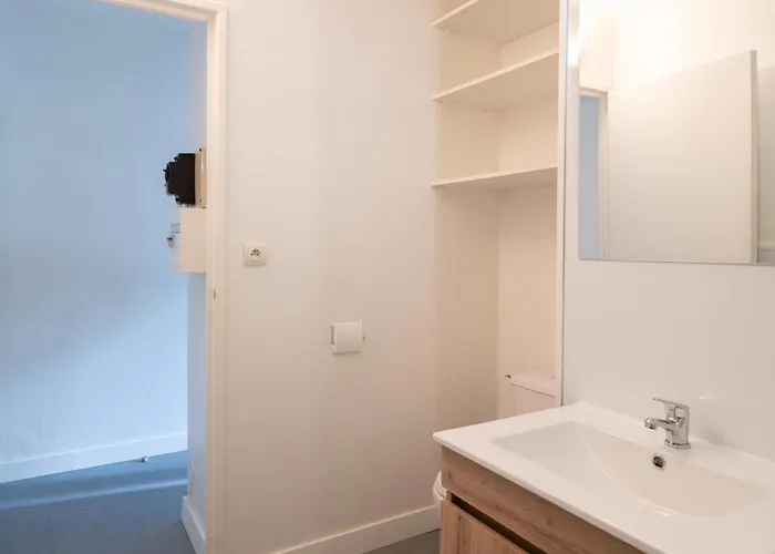 Kokoro - Parking Рамонвиль-Сент-Ань